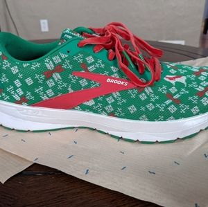 Brooks Level 3 Men's shoes (size 12)